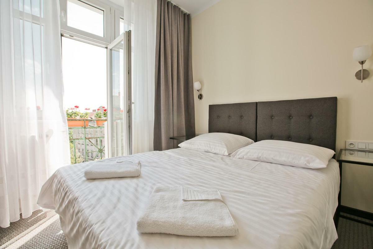 R&B Apartments Poznan Exterior photo