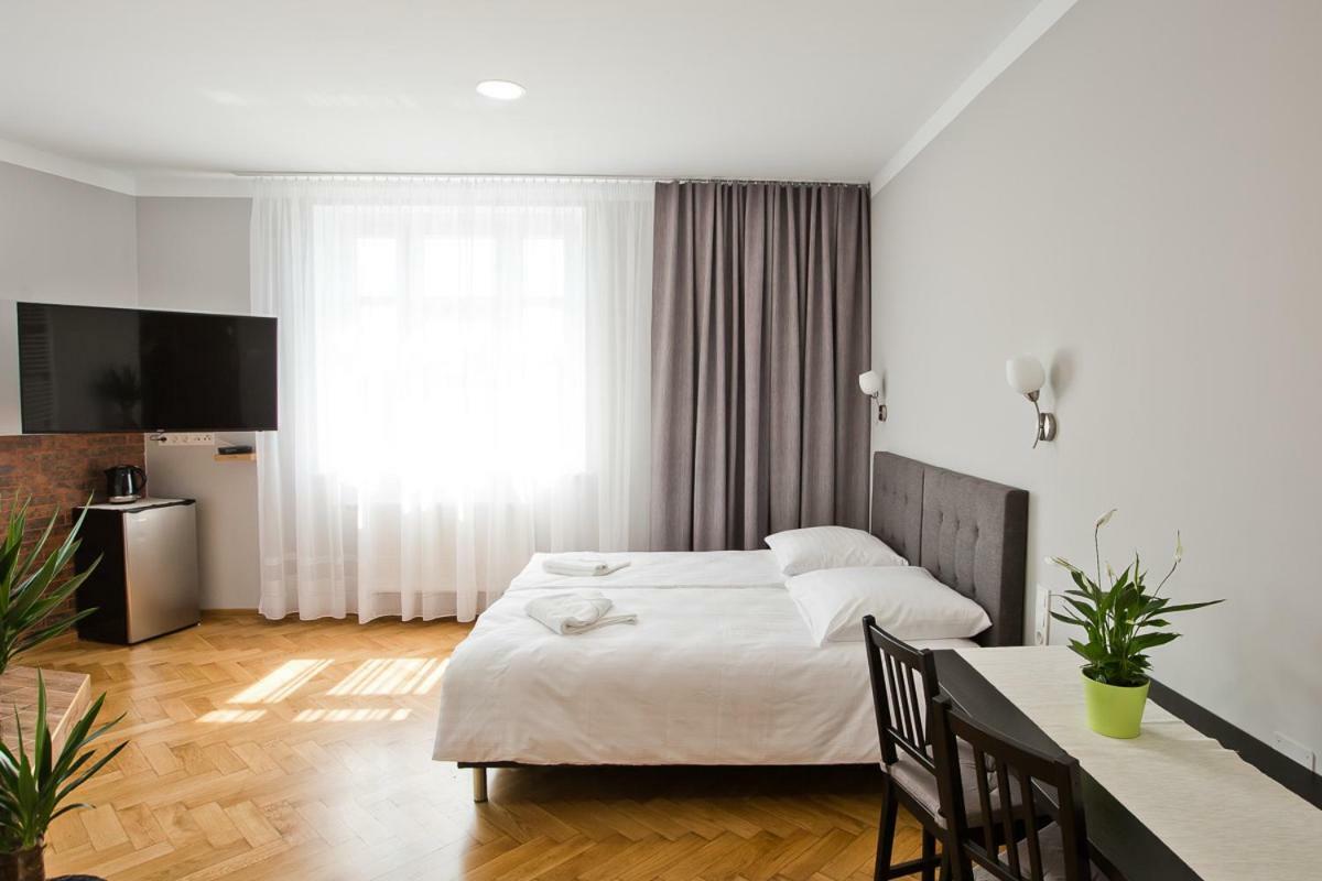 R&B Apartments Poznan Exterior photo