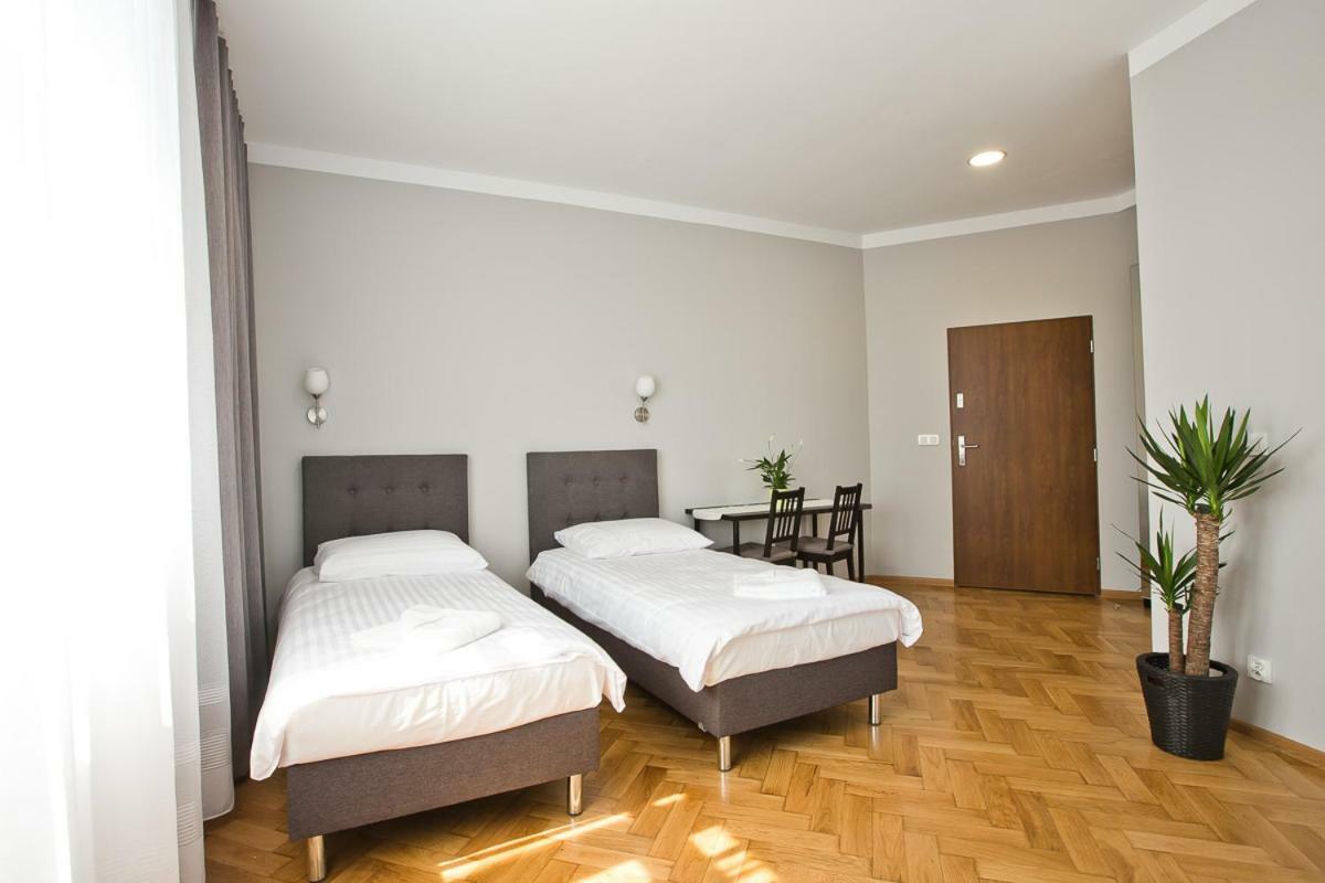 R&B Apartments Poznan Exterior photo