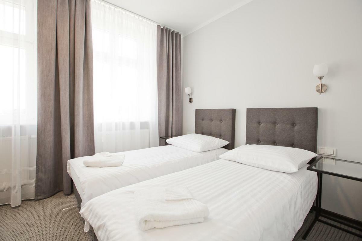 R&B Apartments Poznan Exterior photo