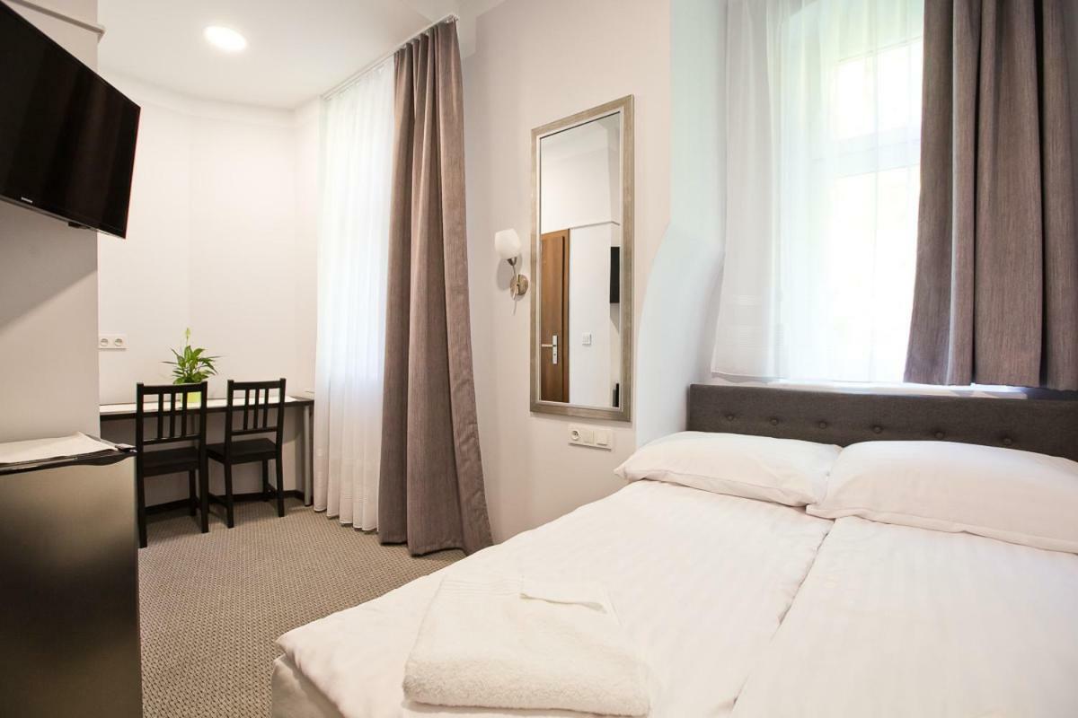 R&B Apartments Poznan Exterior photo